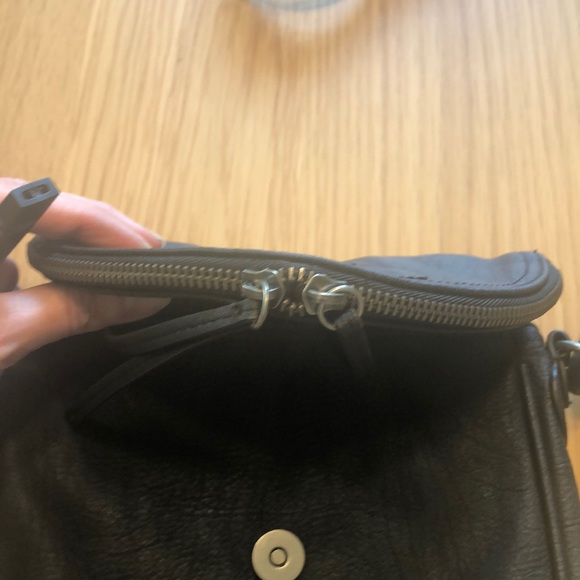 Talon black small crossbody - Picture 3 of 5